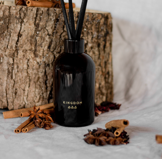 Clove & Tobacco - Silk Fibre Diffuser